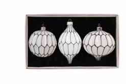 &klevering Black and White Ornaments - Set of 3