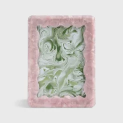 &klevering Wavy Pink Photo Frame