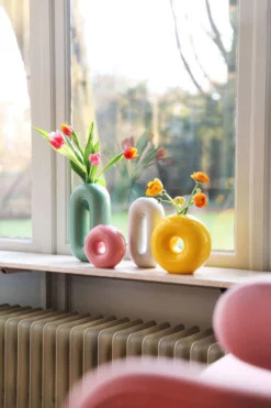 &klevering Yellow Torus Vase