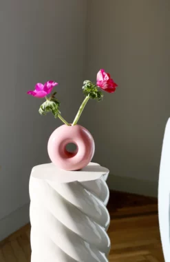 &klevering Pink Torus Vase