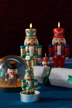 &klevering Nutcracker Candle - Silver 6 &klevering Nutcracker Candle - Silver