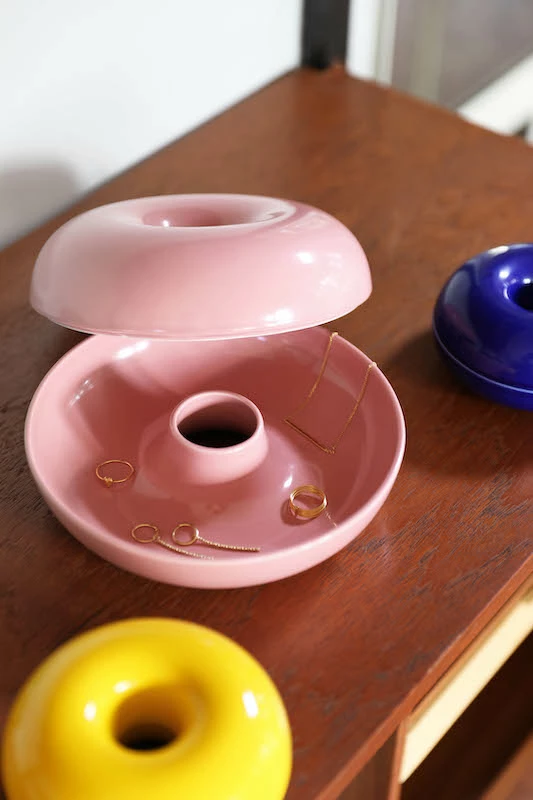 &klevering Yellow Torus Box 5 &klevering Yellow Torus Box