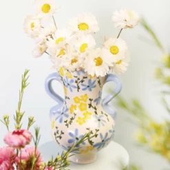 &klevering Buttercup Floral Vase
