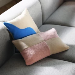 &klevering Cream and Blue Wavy Square Cushion (40 x 40cm)